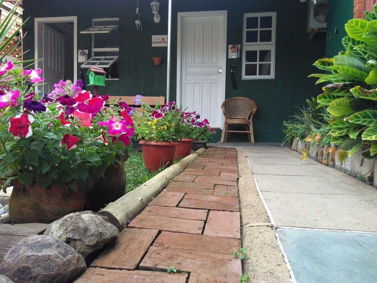 Hospedagem Da Laranjeira Gramado Esterno foto